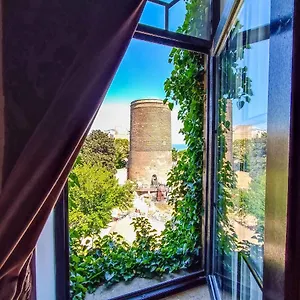 Sultan Boutique 5* Baku